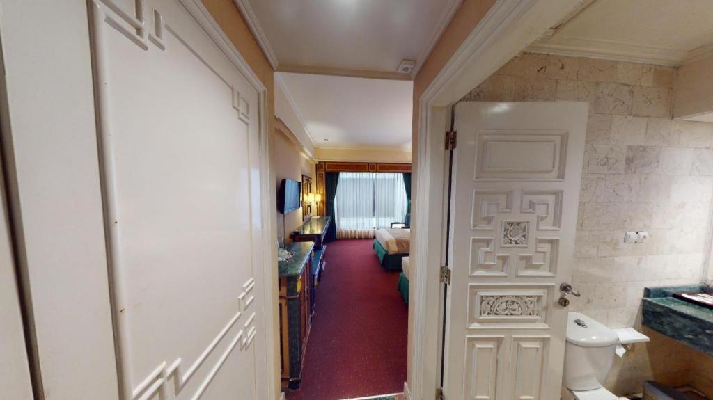 Gajahmada Graha Hotel Malang Eksteriør billede
